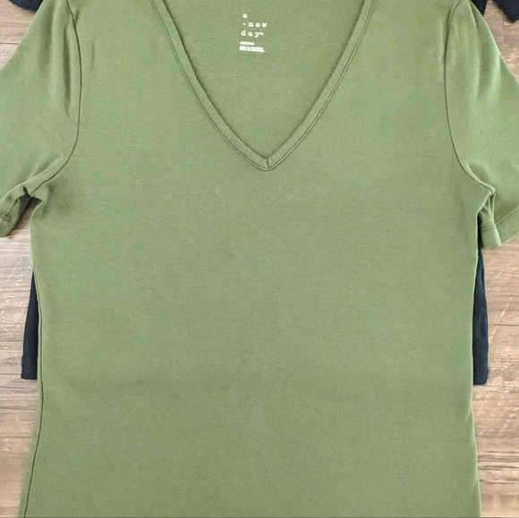 A New Day, Set of 2 Tee Shirts - Picture 8 of 11